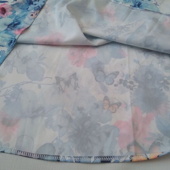 Women's Light Blue Flowers & Butterflies Print Trapezoid Mini Dress Size Medium - Picture 9 of 12